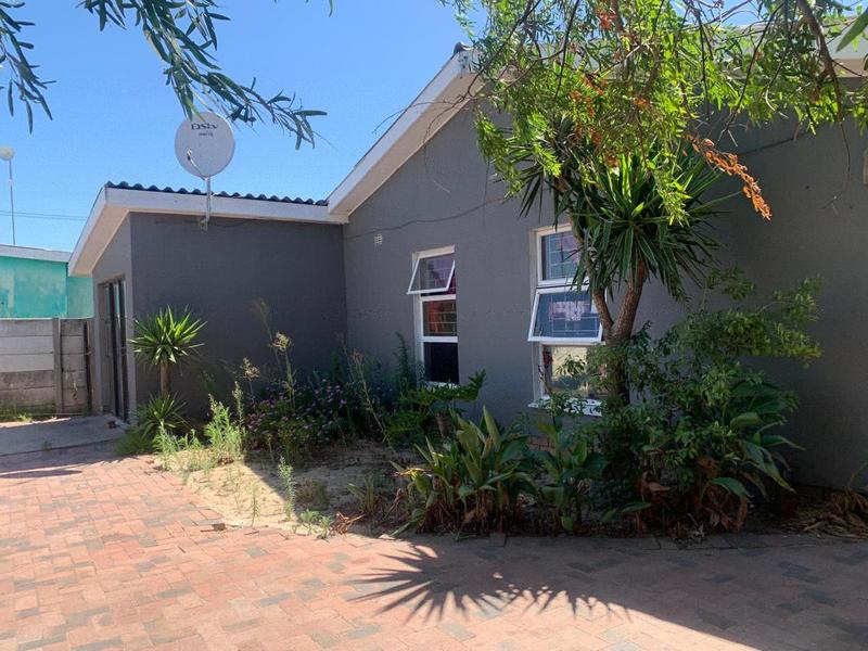 4 Bedroom Property for Sale in Eikendal Western Cape